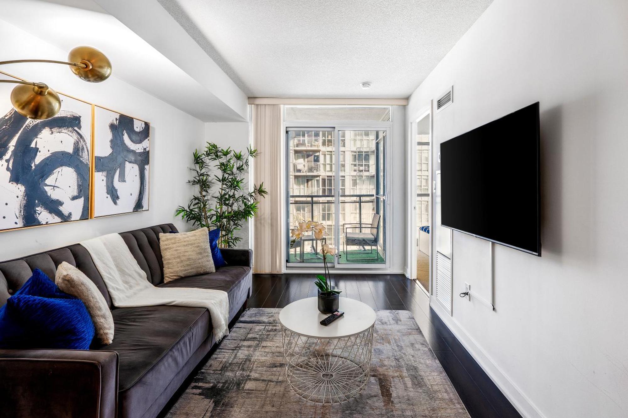 Exquisite Condos By Cn Tower With Parking Toronto Esterno foto